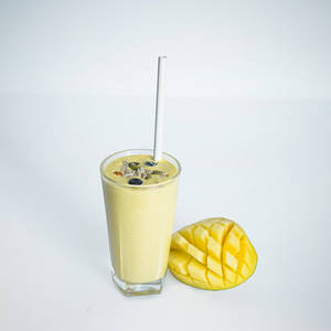 Nut Mango Smoothie