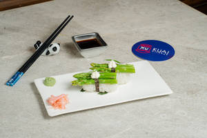 Asparagus Nigiri