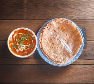 Paneer Butter Masala (Half) With 4 Tawa Roti