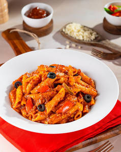 Red Sauce Pasta