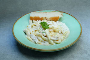 Chicken Pasta Alfredo