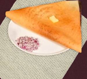 Onion butter masala dosa