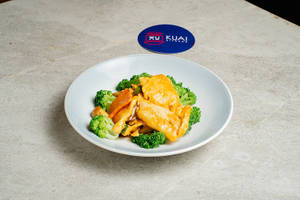 Chicken With Chinese Greens And Garlic Sauce