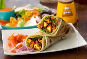 Paneer frankie roll