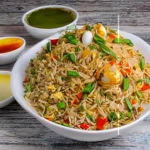 Egg Singapoori Fried Rice
