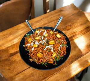 Schezwan paneer noodles