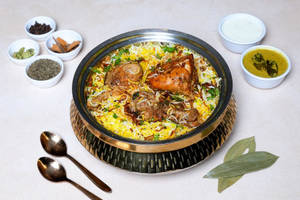 Zafrani Boneless Chicken Dum Biryani [Serves 2]