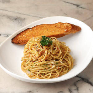 Spaghetti Aglio Olio Pasta