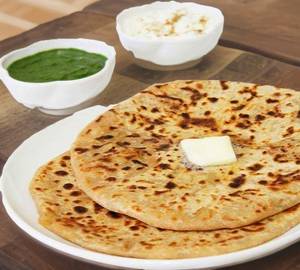 Aloo paratha with chutney (1 pieces)