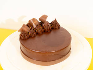 Eggless Soft Chocolate Cake Petite