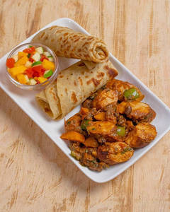 Chaap Gravy With 2 Roti