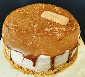 Biscoff cream cake