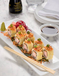 Dynamite Prawns Roll