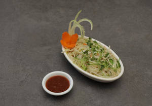 Veg Hakka Noodles