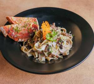 Fettuccine Al Fungi