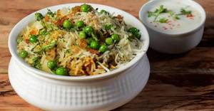 Veg biryani half