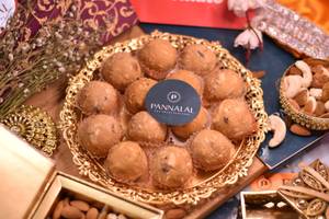 Besan Dry Fruit Laddu