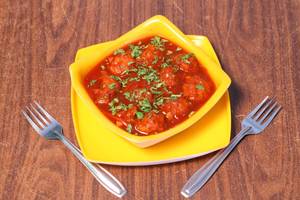 Veg Manchurian [320 Ml]