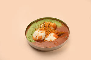 Idli Sambar With Chutney