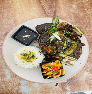 Crushed Black Pepper Coriander Grilled Chicken Meal