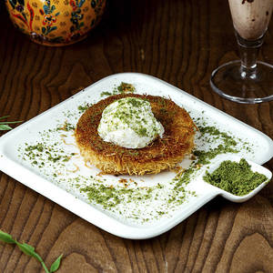 Classic Cream Kunafa