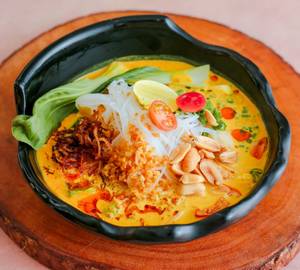 Burmese Khao Suey