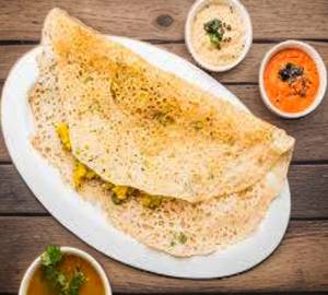 Butter rava masala dosa