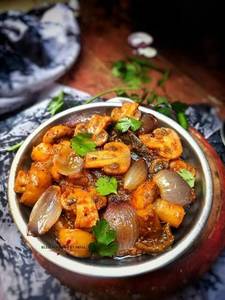 Mushroom Hara Pyaz