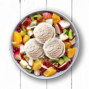 Fruit Salad With Ice Cream