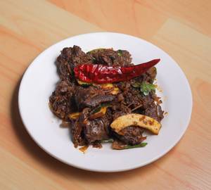 Beef thengakoth