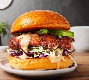 Chilli Chicken Cheese Burger