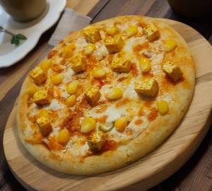 Corn And Paneer Pizza [7 Inch]