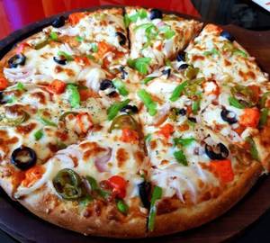 Cheese Brust Pizza