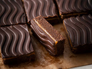 Eggless Millionaire Brownie [1 Piece]
