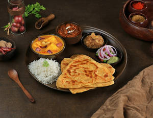 Shahi Paneer Veg Thali
