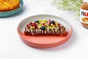 Nutella And Fresh Fruit Waffle