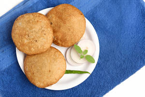 Onion Kachori (pc)