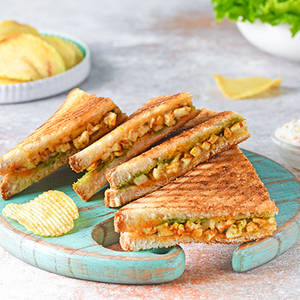 Paneer Tikka Masala Sandwich 200g