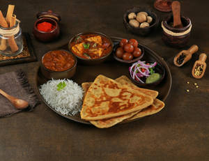 Kadhai Paneer Veg Thali