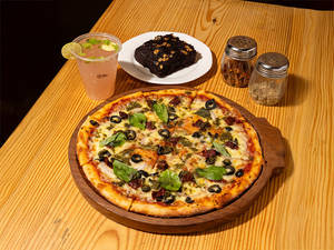 Signature Pizza Meal