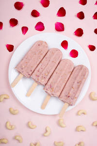 Kaju Gulkand Pop