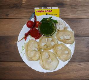 Momo clasic chicken cheesy