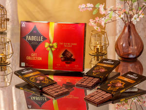 Fabelle The Divine Dark Trilogy - Gift Pack with 3 dark chocolate bars