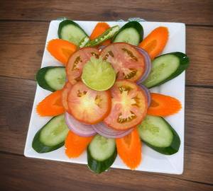 Seasonal green salad