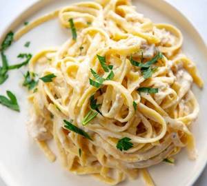 Non Veg Spaghetti Alfredo