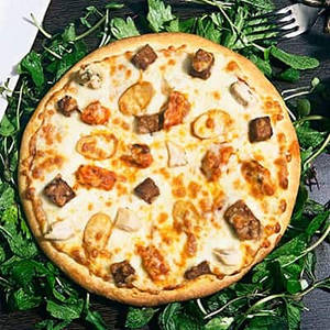 Carnivore Pizza