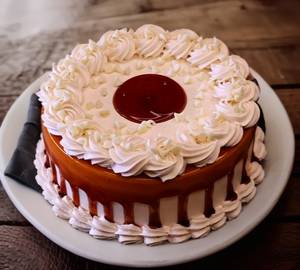 Caramel White Choco Flavour Exotic Cakes