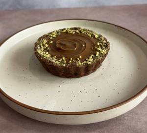 Pistachio and Dark Chocolate Tart