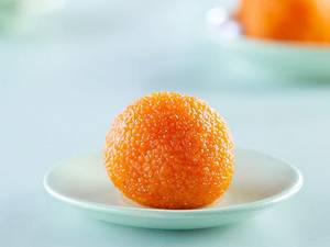 Motichur Laddu.