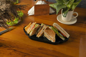 Classic Grilled Sandwich Veg